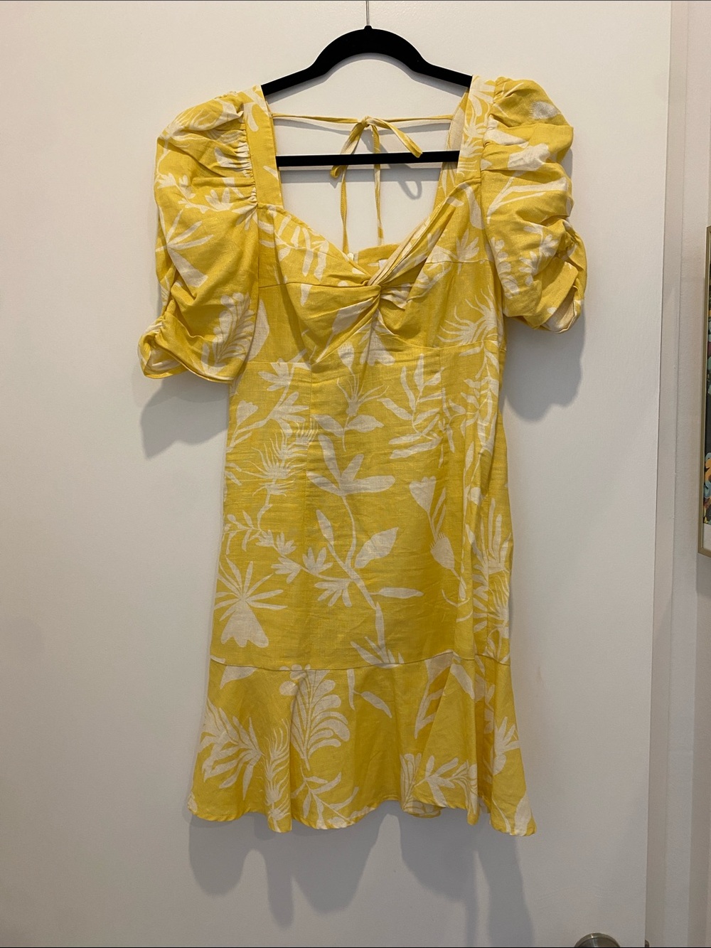 Yellow Floral Puff-Sleeve Mini Dress with Tie-Back